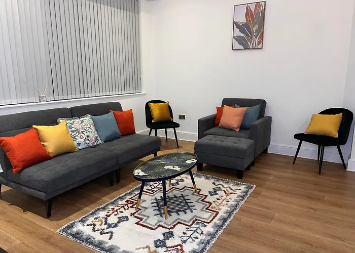 Modern 2 Bedroom Apartment In Leicester City Centre With Free Wifi